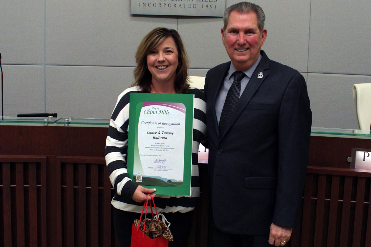 Holiday Home Decorating Winners for the Best Holiday Spirit - The Kajiwara Family 